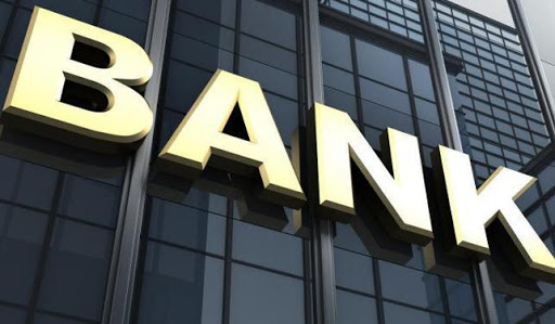 Новые сервисы банков: «Тинькофф»; ВТБ; «Русский стандарт»; «Хоум кредит» Новые сервисы банков: «Тинькофф»; ВТБ; «Русский стандарт»; «Хоум кредит»