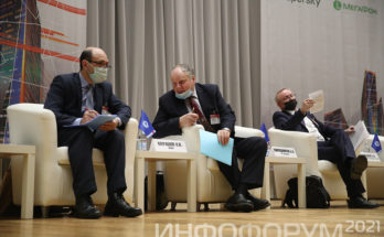 Инфофорум-2021. Эксперт: хакеры стали внедрять вредоносные программы в инфраструктуру медучреждений РФ