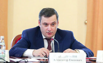 Александр Хинштейн призвал внести основы цифровой безопасности в школьную программу