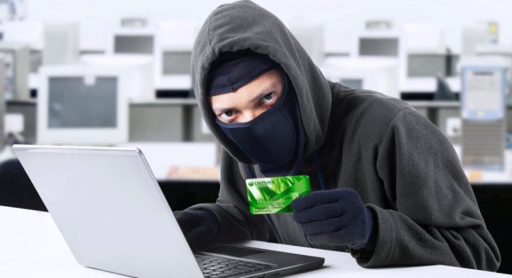 "Известия": ЦБ планирует упростить процедуру возврата похищенных кибермошенниками средств "Известия": ЦБ планирует упростить процедуру возврата похищенных кибермошенниками средств