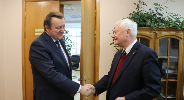 В Минске обсудили взаимодействие Белоруссии и РФ по вопросам информационной безопасности В Минске обсудили взаимодействие Белоруссии и РФ по вопросам информационной безопасности