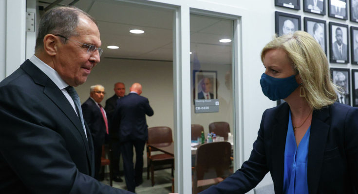 "Без нас не решат". Лондон готов обсуждать с Москвой кибербезопасность "Без нас не решат". Лондон готов обсуждать с Москвой кибербезопасность