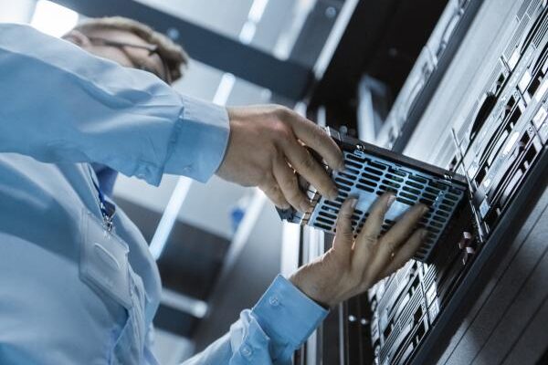 Минцифры разъяснило правила хранения информации владельцами автономных сетей связи Минцифры разъяснило правила хранения информации владельцами автономных сетей связи