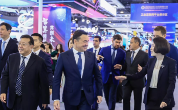 Андрей Воробьев посетил выставку высоких технологий в Китае