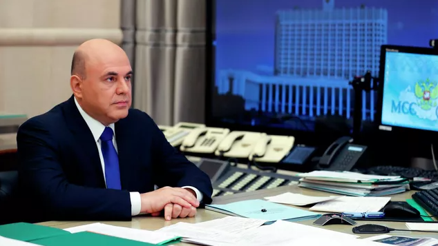 Мишустин поручил ежегодно анализировать риски, связанные с внедрением ИИ Мишустин поручил ежегодно анализировать риски, связанные с внедрением ИИ